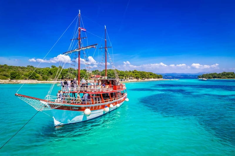 Split: 3 Island & Blue Lagoon Cruise with Lunch & Drinks - Maslinica on Šolta: Lunch, a Walk, and Your First Real Swim Stop