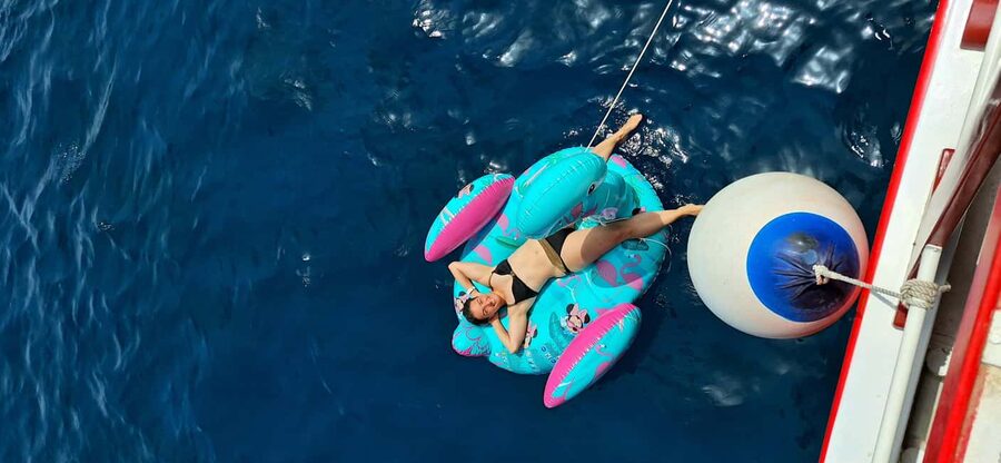 Split: 3 Island & Blue Lagoon Cruise with Lunch & Drinks - Timing and Itinerary Flow: What a 9-Hour Day Feels Like
