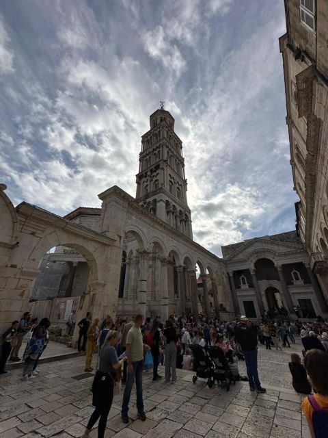 Split and Diocletian's Palace walking tour with a local guid - Guides who answer your questions, in your language