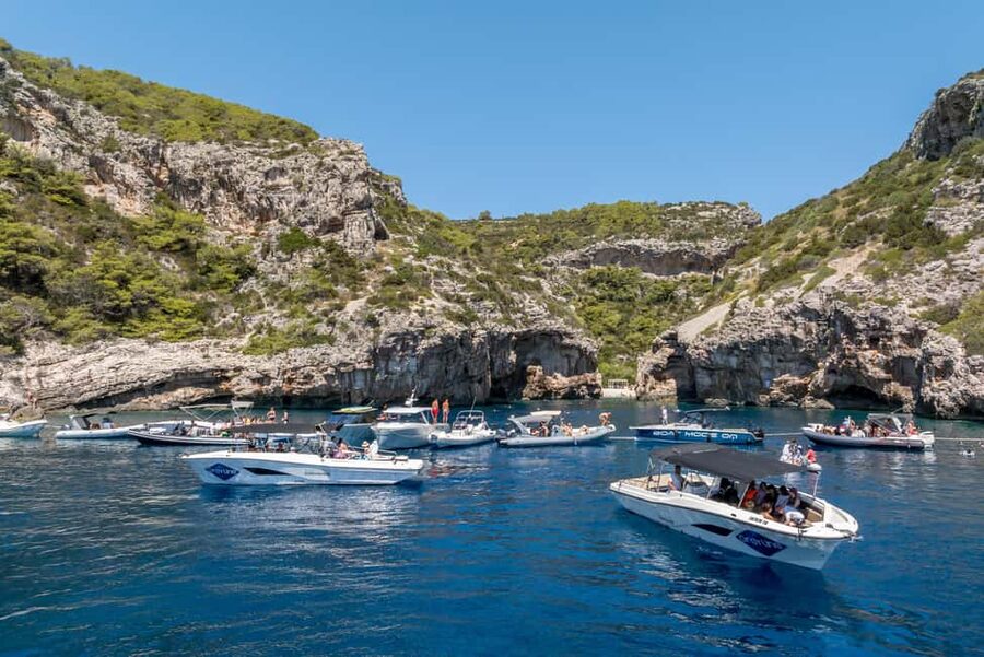 Split: Blue Cave & Hvar Small-Group Speedboat Tour - Pakleni Islands and sea cave cruising: the scenery between swims