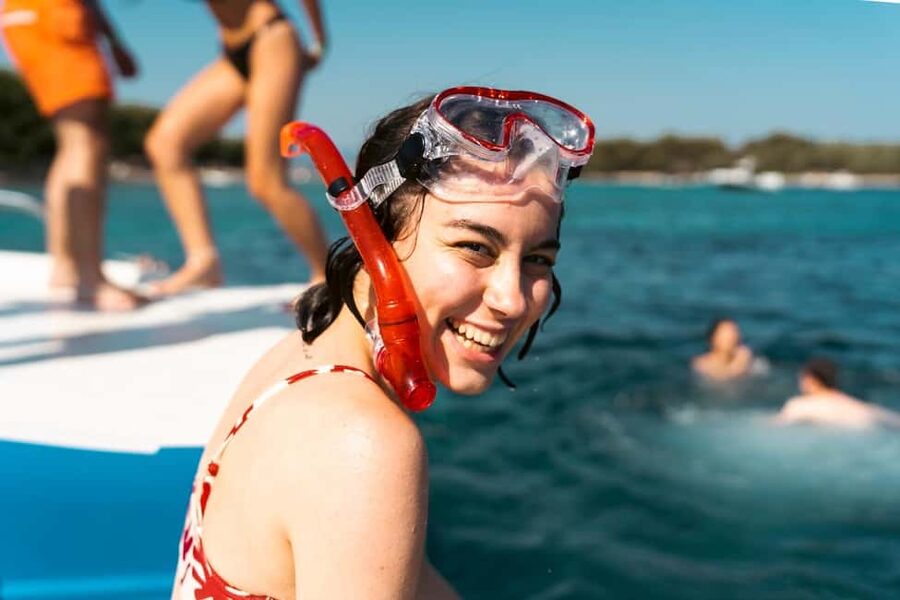 Split: Blue Lagoon and 3 Islands Speedboat Tour - Weather, waves, and your best packing choices