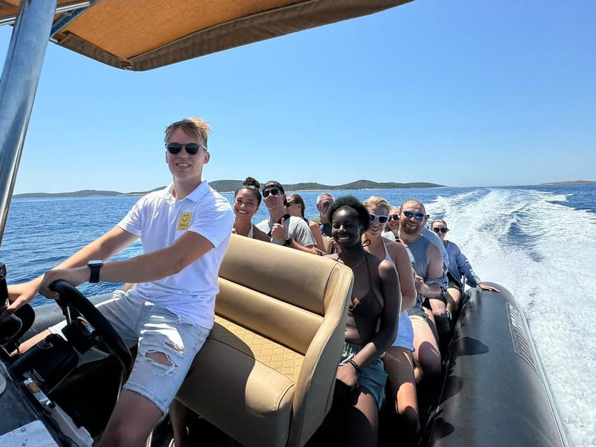 Split: Blue Lagoon, Hvar and 6 Islands Small Group Boat Tour - Stop 5: Blue Lagoon for Swims, Snorkeling, and Photo Time