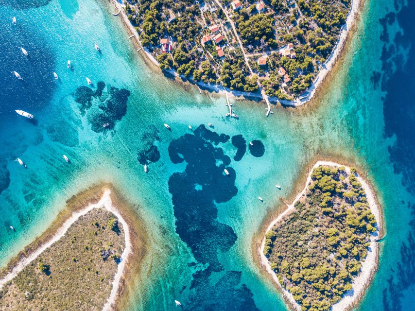 Split: Blue Lagoon&Šolta boat tour with Food&Drinks (2026) - Key things I’d circle before you book