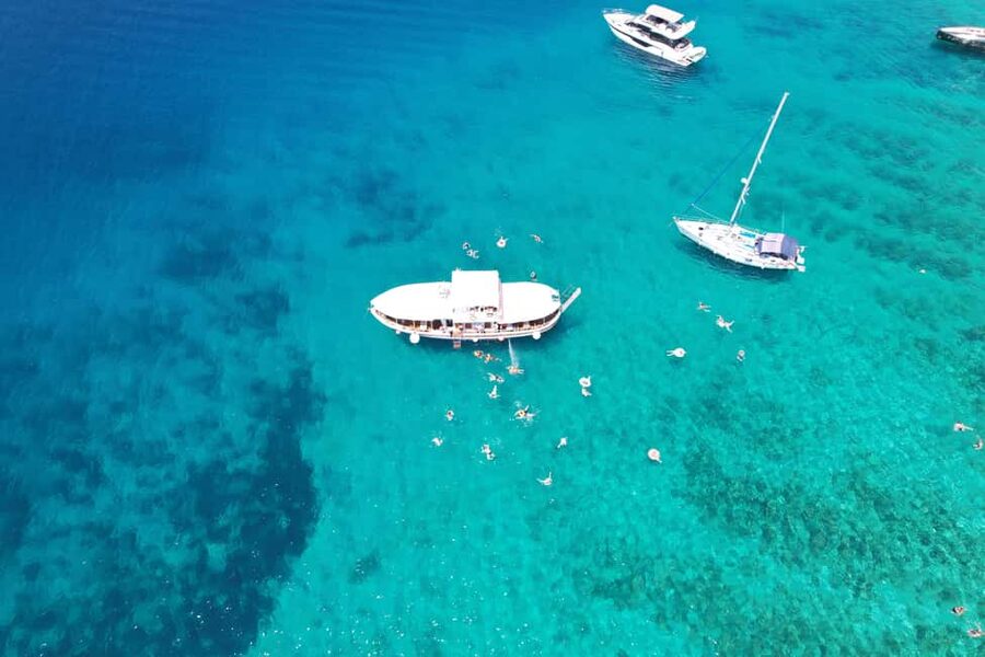 Split: Blue Lagoon&Šolta boat tour with Food&Drinks (2026) - Šolta and Nečujam Bay: Quiet Water, Real Snorkel Time