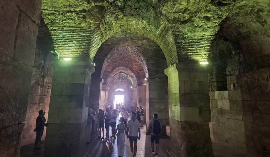 Split: City Walking Tour w/ Game of Thrones Locations - Golden Gate, People’s Square, and Fruit Square: where the tour lands back in daily Split