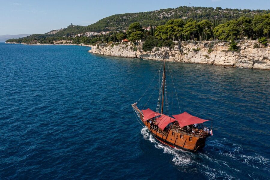 Split: Cruise on Unique Columbo's Pirate Ship "Santa Maria" - The coast passes in chunks: Sustipan, Kašuni, and Marjan Hill