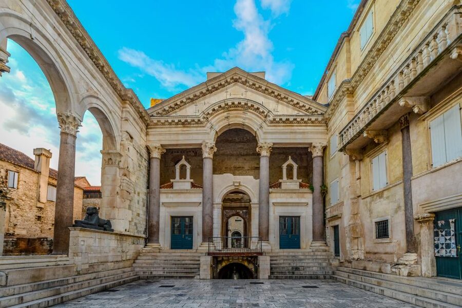Split: Game of Thrones Tour with Diocletian's Palace Cellar - Should You Book This Split Game of Thrones Tour?