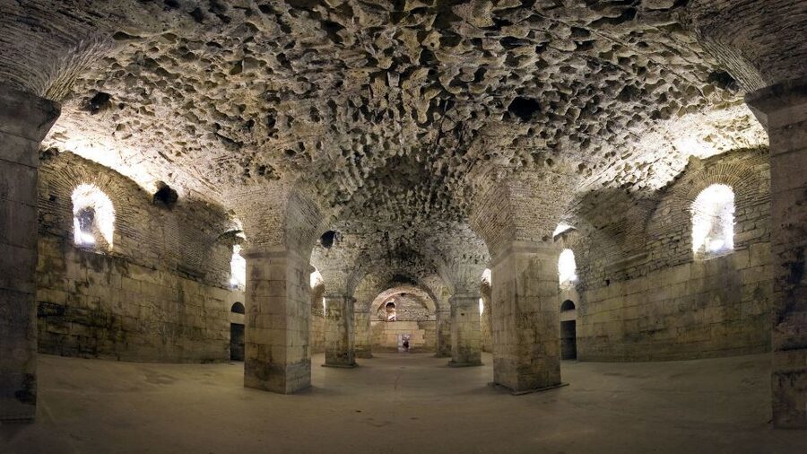 Split: Game of Thrones Tour with Diocletian's Palace Cellar - Scene-by-Scene Game of Thrones Details You Can Actually Place