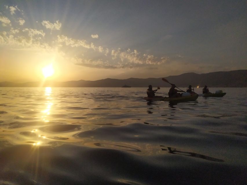 Split: Guided Sunset Sea Kayaking & Snorkeling Tour - Sunset From Bene Beach: the vibe and the timing
