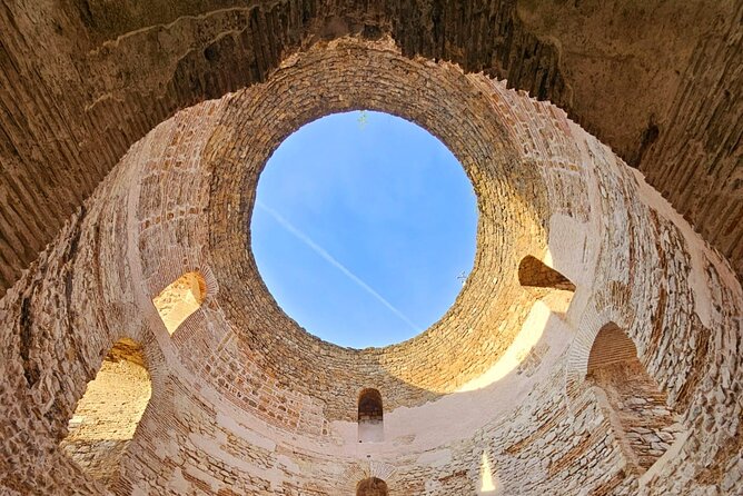 SPLIT-History Tour of Diocletian's Palace & Old Town with Daniela - Tickets and Optional Fees, Plus How to Budget Without Stress