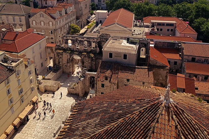 Split History Walking Tour - Rome away from Rome (small group) - Peristyle: the emperor’s square, now your photo-friendly time machine