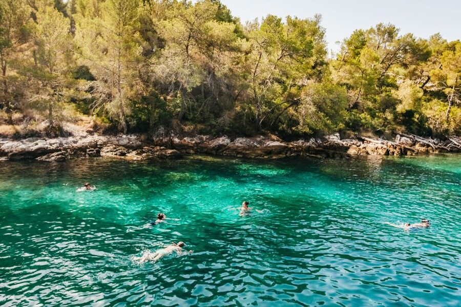 Split: Hvar, Pakleni, Brač & Šolta All-inclusive Tour - Why this Split to Hvar catamaran day trip feels worth it