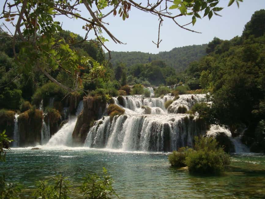 Split/Kaštela/Trogir: Krka Private Tour-option: Wine Tasting - Walking in Krka: what the route feels like on your body