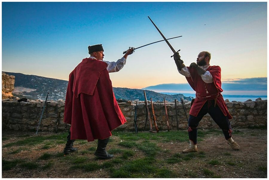 Split: Klis Fortress GOT and Olive Museum Entry Tickets - Getting there from Split without a tour bus