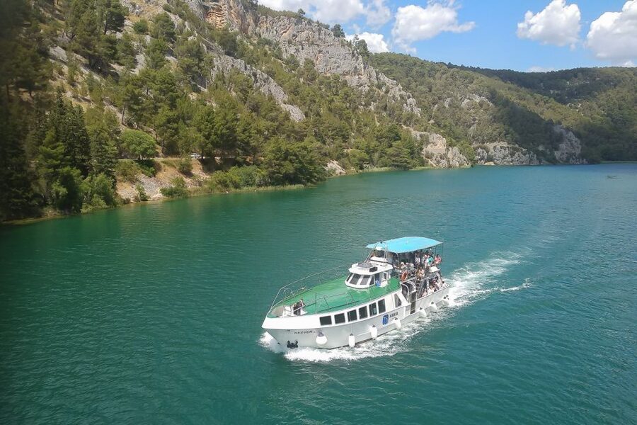 Split: Krka National Park Full-Day Tour with Wine Tasting - Skradinski Buk Waterfalls and the Wooden Path Experience