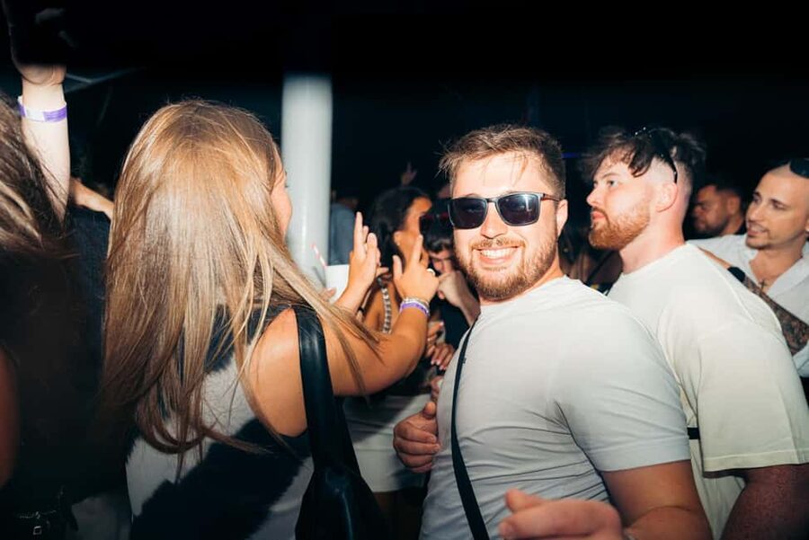 Split: Night Boat Party with Free Shots, Dj and After Party - The after-party nightclub: your ticket to an exclusive finish
