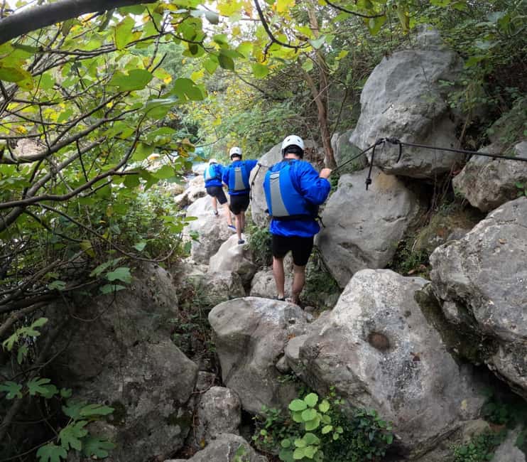 Split/Omiš: Rafting, Cliff Jumping, and Cave Tour - Cliff Jumping From 4 to 6 Meters: Optional, With Real Control