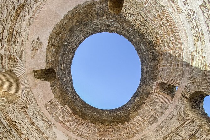 Split Palace & Old Town -Private walking tour- Entrance included - Vestibulum and Cathedral of Saint Domnius: private and public power