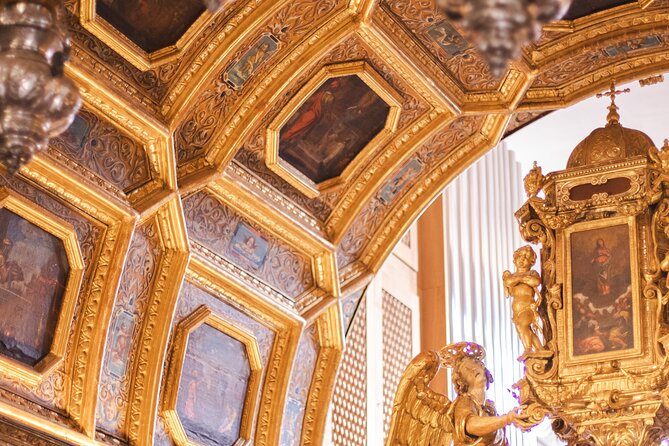 Split Palace & Old Town -Private walking tour- Entrance included - Pjaca and Voćni Trg: medieval center with Venetian-flavored buildings