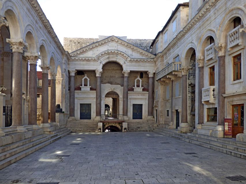 Split: Private Walking Tour in the Historical Town Center - A private, 105-minute orientation in Split’s old core