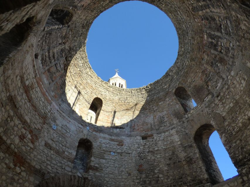 Split: Private Walking Tour in the Historical Town Center - St. Domnius (Cathedral of Saint Domnius): faith and identity in one stop