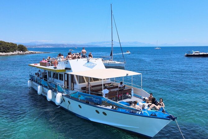 Split Riviera Panoramic Sunset Cruise with Summer Vibes on Boat - Price and value: why $33.88 can work in your favor