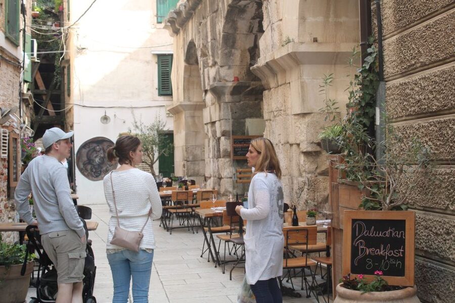 Split: Small Group Food Tour with Private Option - Local Bar and Restaurant Tastings: The Wine and the Real Meal Feel