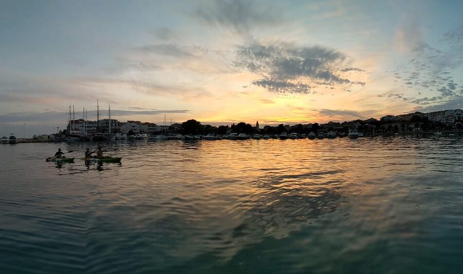 Split: Sunset Guided Kayaking Tour - Duration and Pace: 150 Minutes That Don’t Feel Rushed