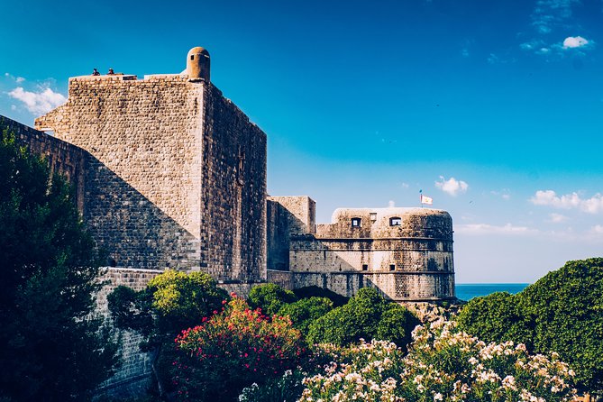 Split to Dubrovnik Private Tour with Local Guide - Stop 1: Ston City Walls and the Salt-and-Oyster Story