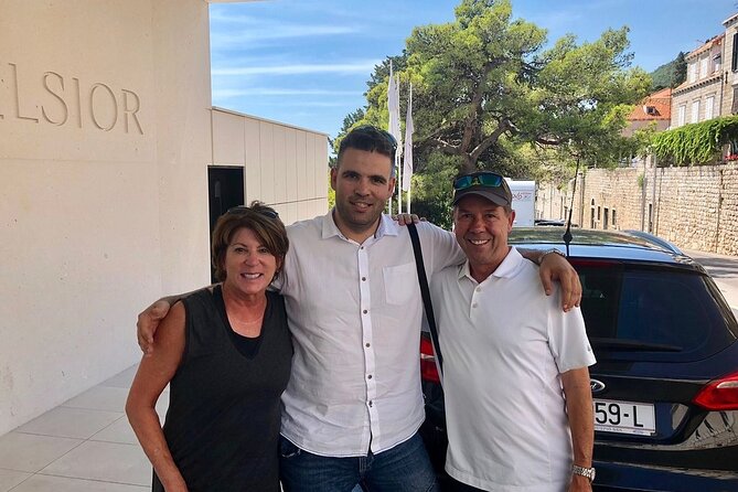 Split to Split Airport Private transfer 1-8 pax (Door to Door transfer) - Key highlights if you want the fast, low-stress version