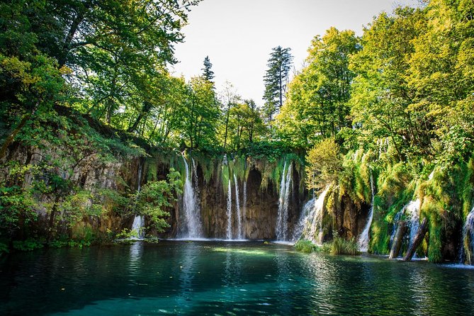 Split to Zagreb Group Transfer with Plitvice Lakes guided tour - Split to Zagreb in one shot, with Plitvice as your middle stop