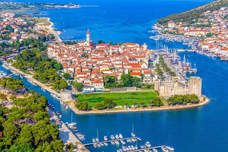 Split: Underwater Museum, Trogir & Blue Lagoon Half-Day Tour - Trogir’s medieval streets: what you can see in one focused hour