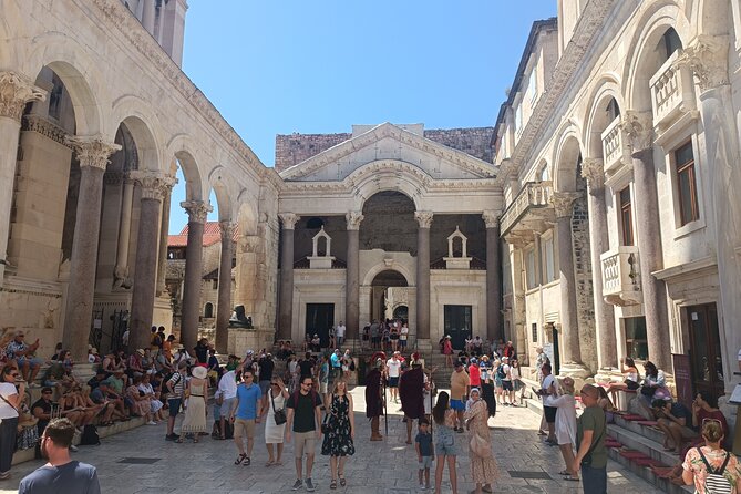 Split Walking Tour with Professor of History - Diocletian Palace substructures: the underworld of Split