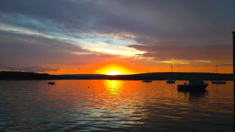 Stara Baška & Plavnik tour with taxi boat Kormat - Fox Bay on Krk: the longer snorkeling and swimming break