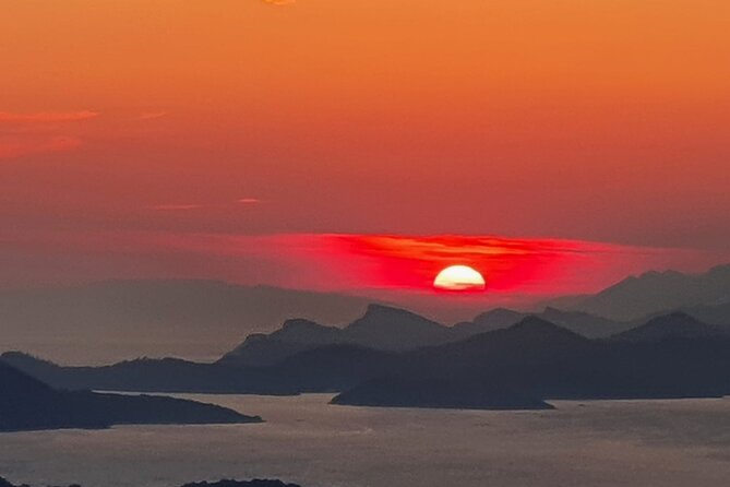 Sunset and Wine / Dubrovnik Sunset Tour and Premium Wine Tasting - Stop 4: Mount Srđ summit wine tasting, Elafiti islands, and the west-side sunset