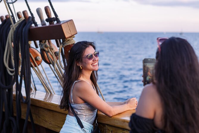 Sunset Panorama Cruise with a Guide on a Wooden Galleon - Practical Tips for a Smooth Sunset Evening