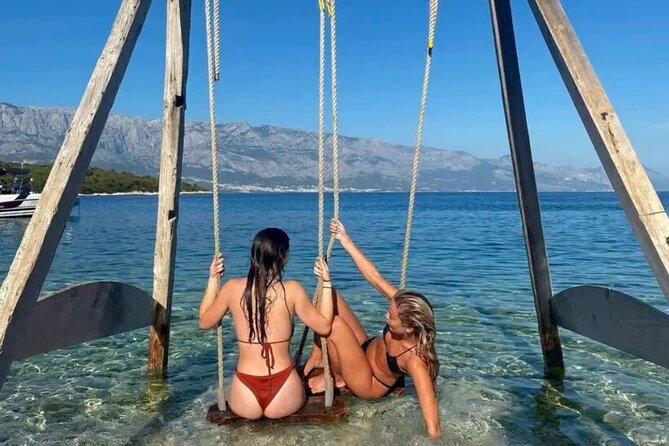Sunset Speedboat Tour in Makarska with swim stop on island Brač - Snorkeling Gear, Snacks, and Drinks: What’s Included and What You Should Bring