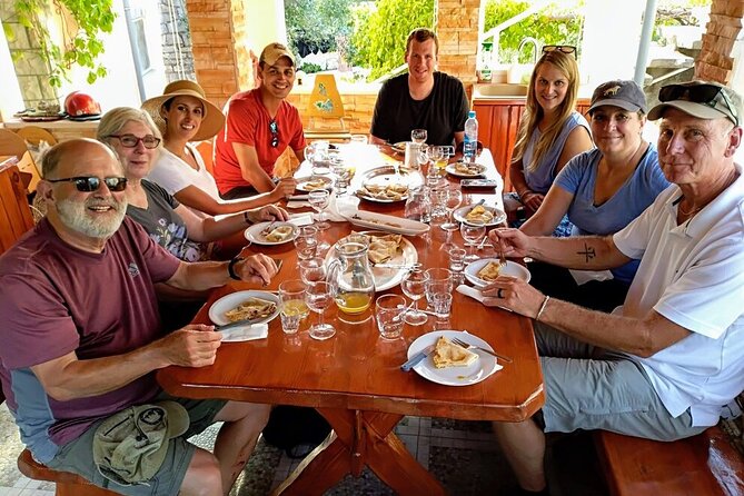 Taste of Korcula by Bike Tour | Korcula Wine & Food Tasting - Stop 4 in Lumbarda: Grk and Plavac Mali with real snacks