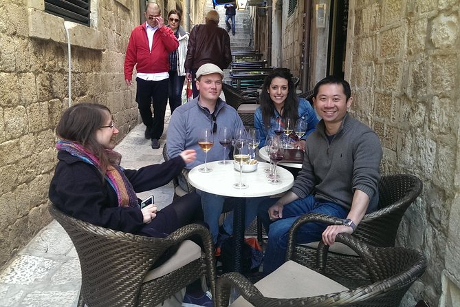 Tour The Game of Thrones - Private Walking Tour - Ploce Gate and Arms Square: port panoramas and a strong photo finish