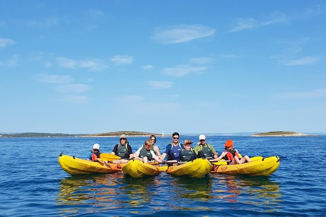 TRANSPARENT KAYAKING or SUP-ing AROUND ISLANDS - Islands and snorkel moments: why the guide matters