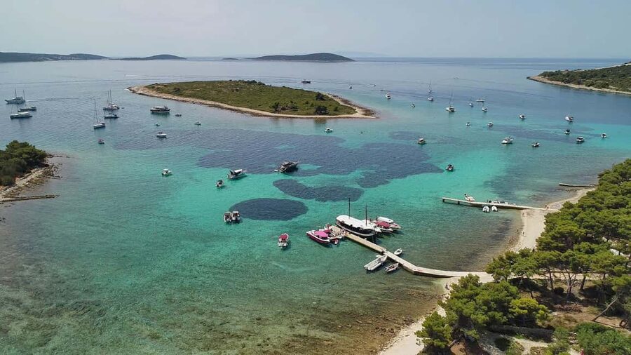 Trogir: Blue Lagoon and 3 Islands Speedboat Tour - Quick takeaways