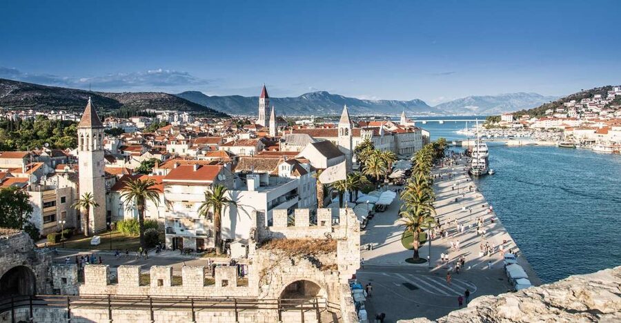 Trogir: Old Town Guided Walking Tour - Promenade to Kamerlengo Fortress: Views With Purpose