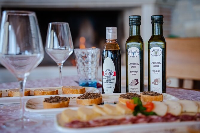 Truffle Hunting and 3-course Truffle Brunch in Motovun - What you learn beyond truffles: stories, languages, and the anthropologist angle