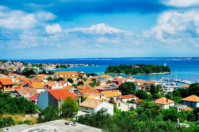 Ugljan Island Self-Guided Bike Tour - Food and drinks: plan lunch on the island