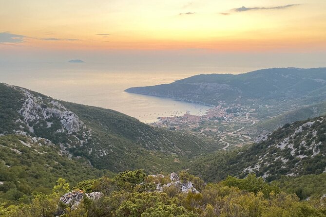 Vis Military Tour - Guides make the difference: Karim and Ante’s style