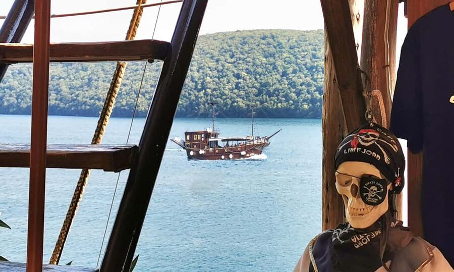 Vrsar: Lim Fjord Boat Tour with Swimming near Pirate's Cave - Key highlights worth your attention