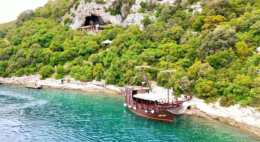 Vrsar: Lim Fjord Boat Tour with Swimming near Pirate's Cave - Cruising Lim Fjord: what you should look for while you’re moving