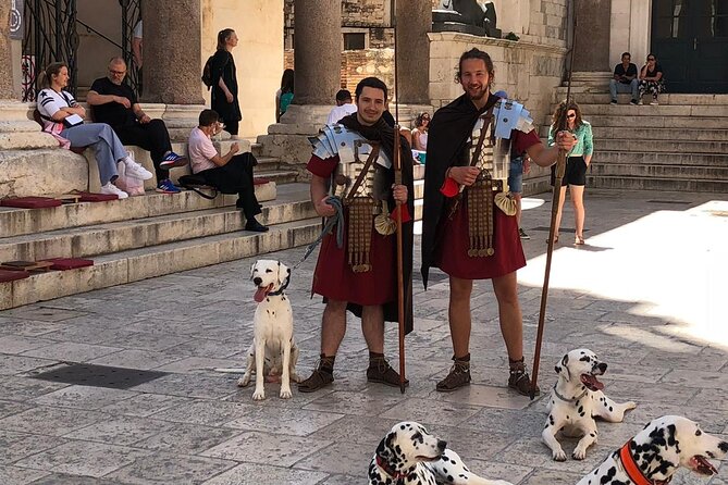 Walking Tour of Split and Diocletian's Palace - Stop 3: Palace substructures, learning what’s under the show