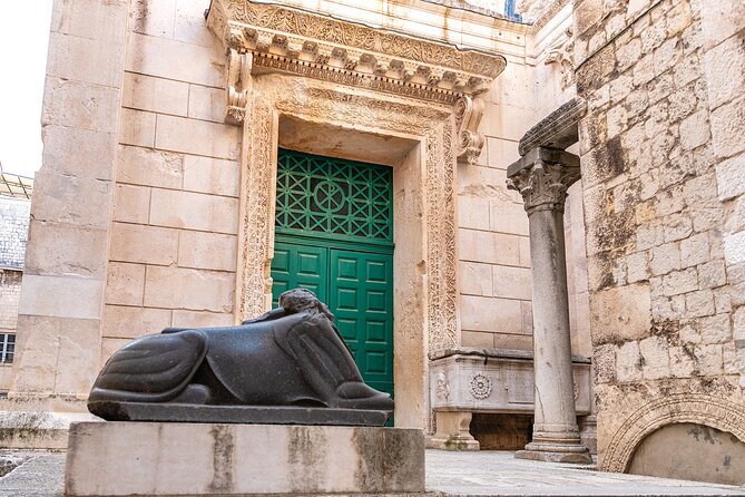 Walking tour of Split with an Art Historian - The art historian advantage: why Josipa’s approach feels different
