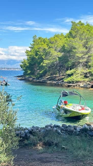 Zadar:3 Pearls of Zadar Speedboat Tour with Wine & Fruit - Snorkeling for real beginners, plus the quick way they set you up